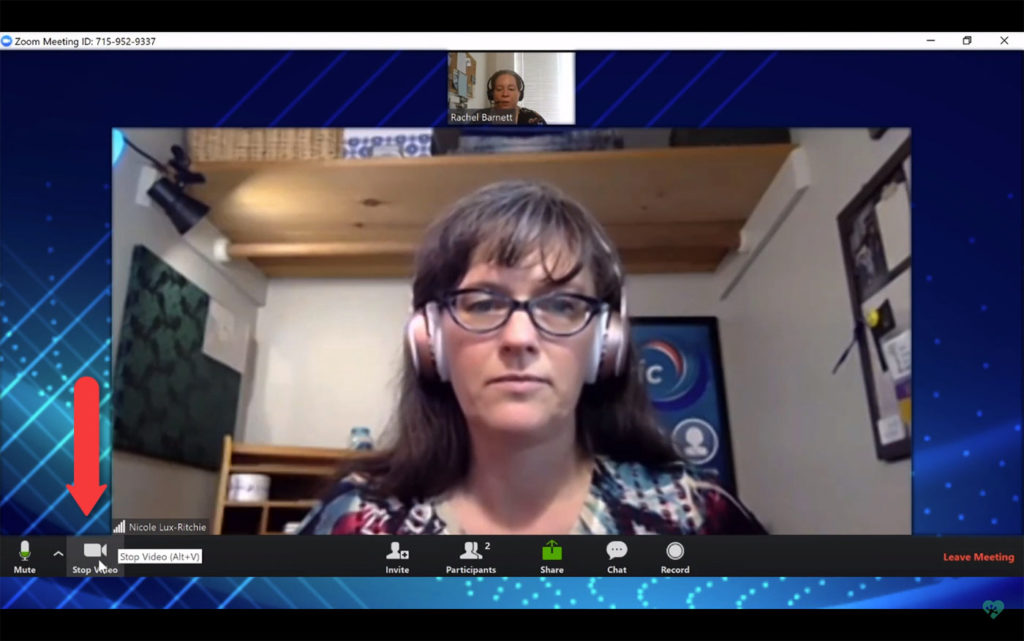 Turning video on and off in Zoom.